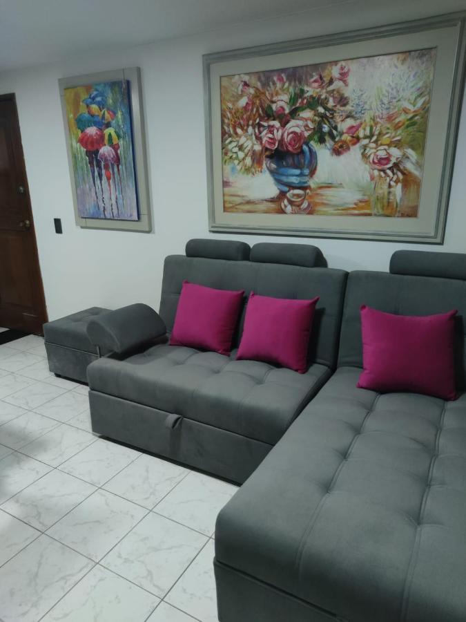 406 Apartaestudio Portal De Cadiz , Exclusivo Y Central, Con Parqueadero Capacidad 4 Personas Lejlighed Ibagué Eksteriør billede